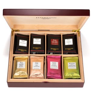 Coffret rouge en bois, 48 sachets suremballés de thés et infusions
